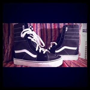 NEW! Super Sk8 Hi Van's 9 or Mens 7.5
